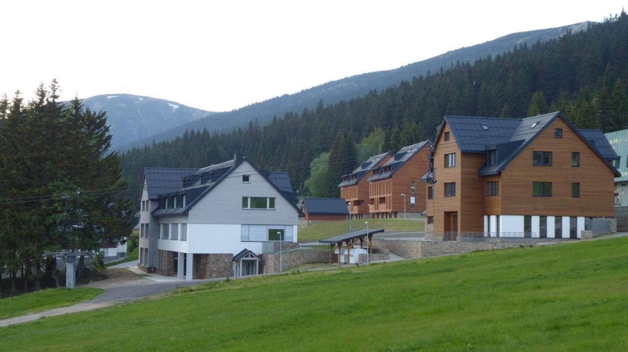 Apartman M5 Horní Mísečky Exteriér fotografie
