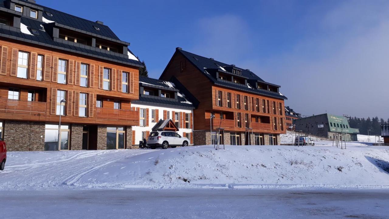 Apartman M5 Horní Mísečky Exteriér fotografie